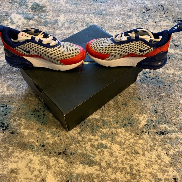 Nike Air Max 270 Red White Blue Sneakers - Picture 4 of 7